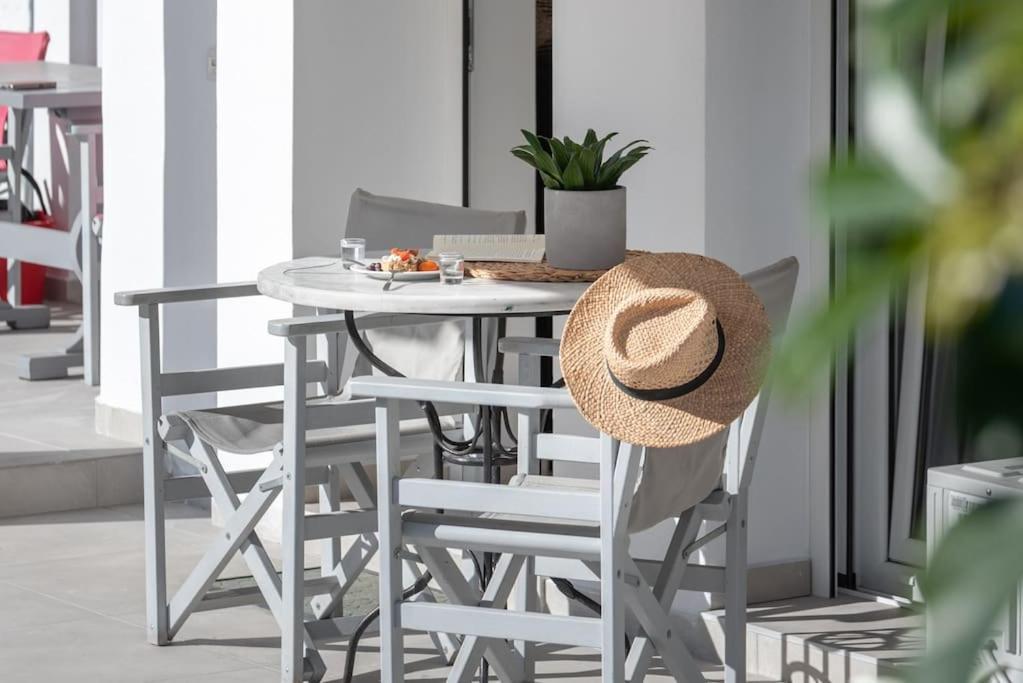 Helios Appartement Ierápetra Buitenkant foto